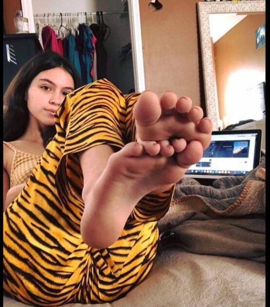 Girls feets