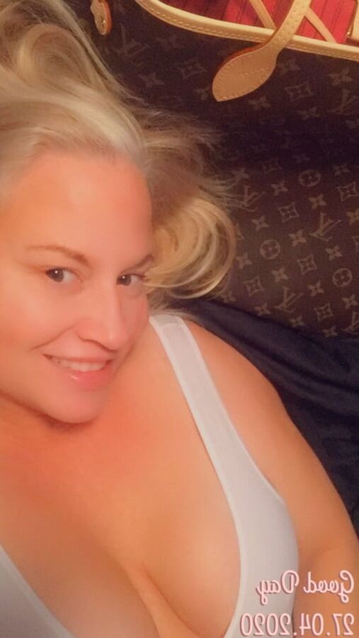 Sunny wwe