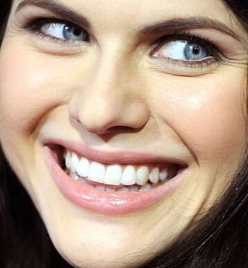 ALEXANDRA DADDARIO