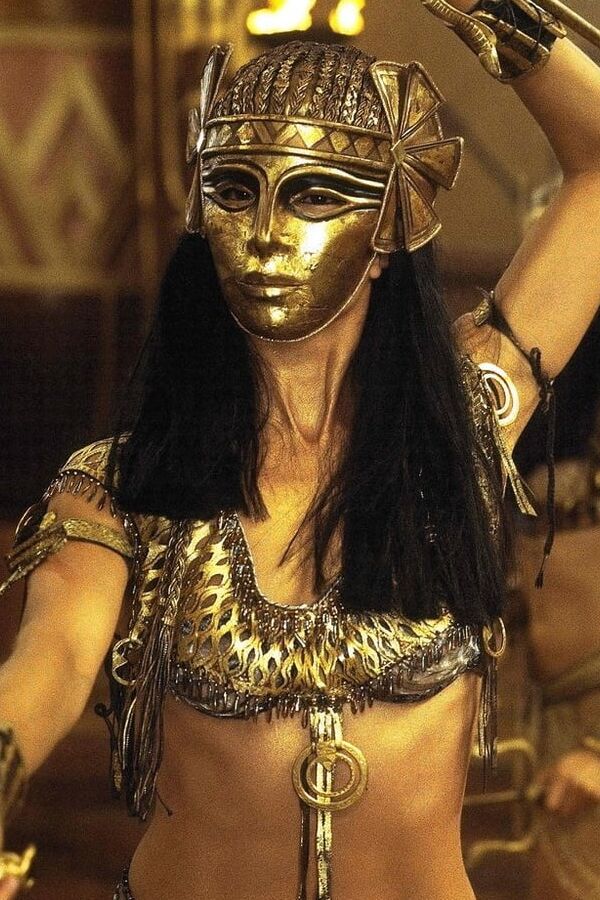 mummy masked bitch