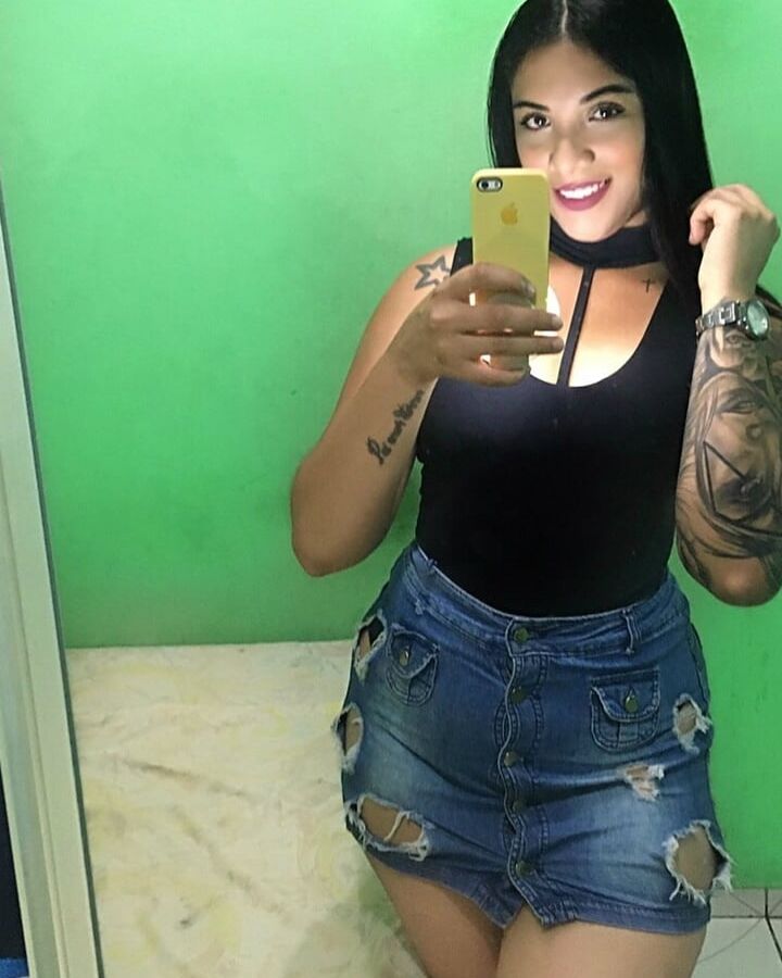 PUTA DO INSTAGRAM: Itala Ferreira