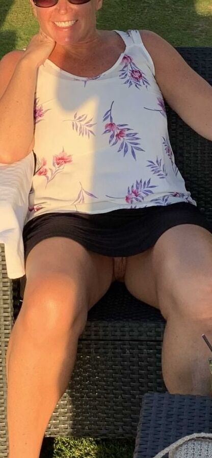 Ladies Flashing Pussy