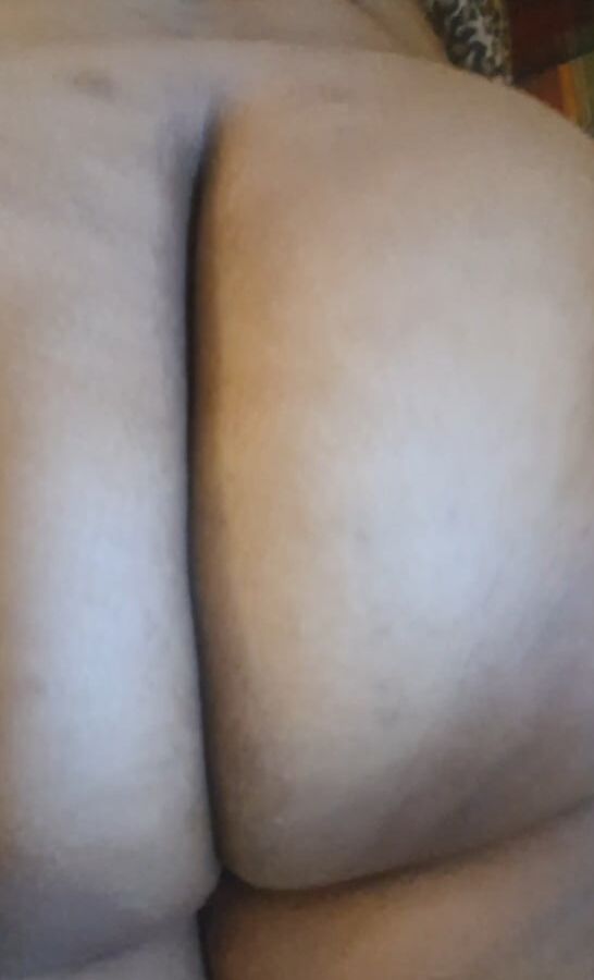 arab wife lovely ass