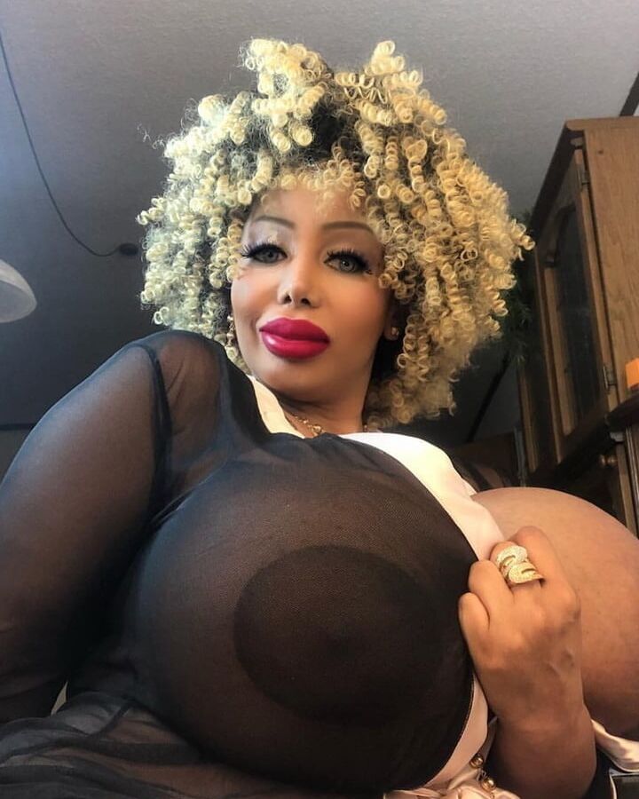 My Mom Enhanced Her Tits To Please Me -
