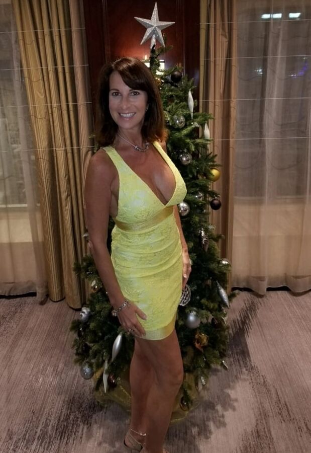 Slut wife Carol