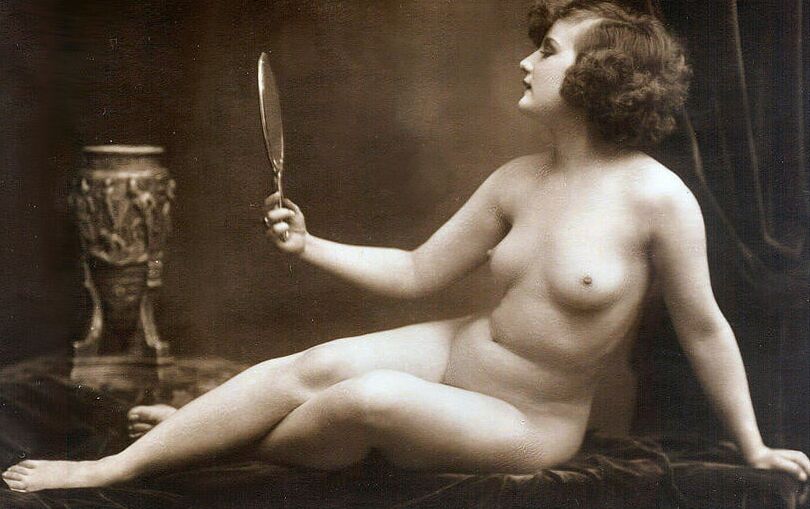 All Sizes, All Sexy - Evocatively Vintage