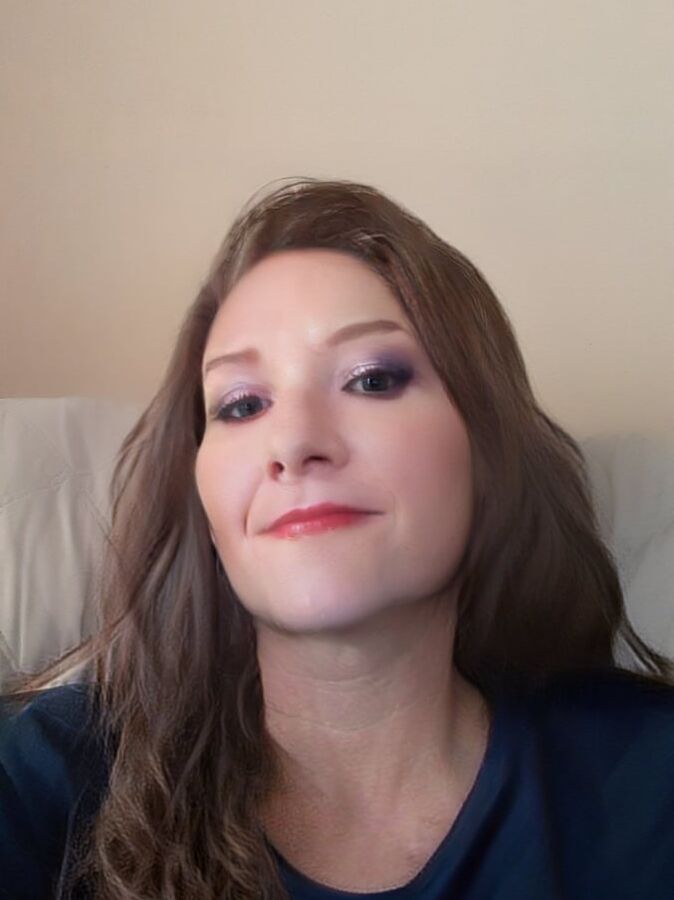 Canadian milf exposed