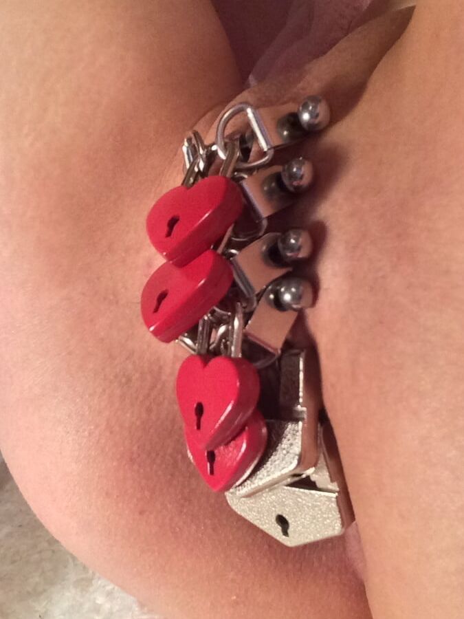 DEPRAVITY: Latex, Amputee, Pierced
