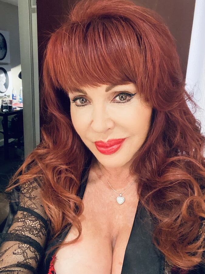Hot Mature SV
