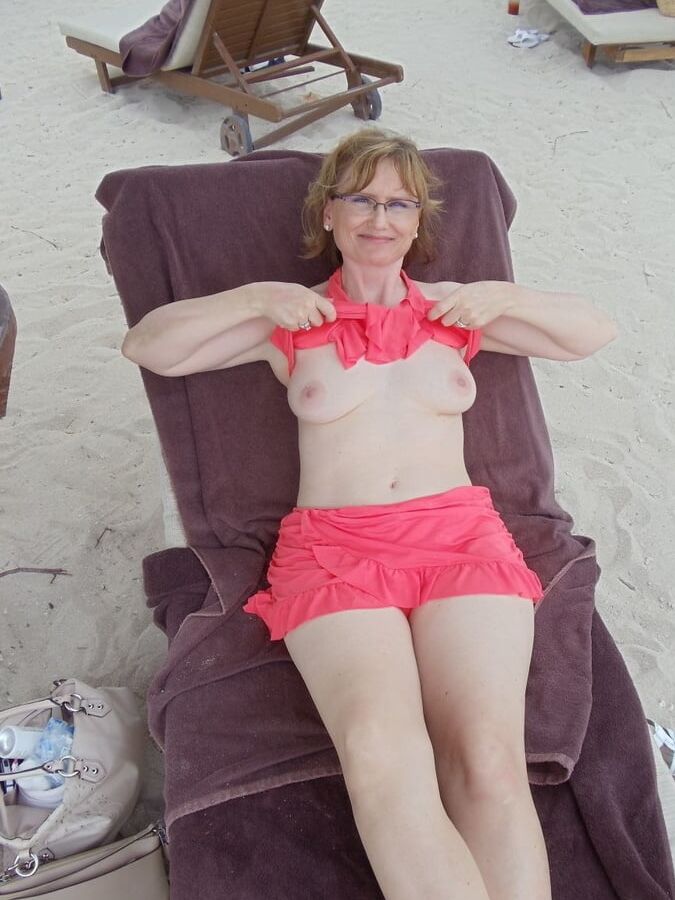 Stunning Classy Mature Redhead Housewife