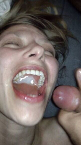 Pics I Like - Sucking His Dick