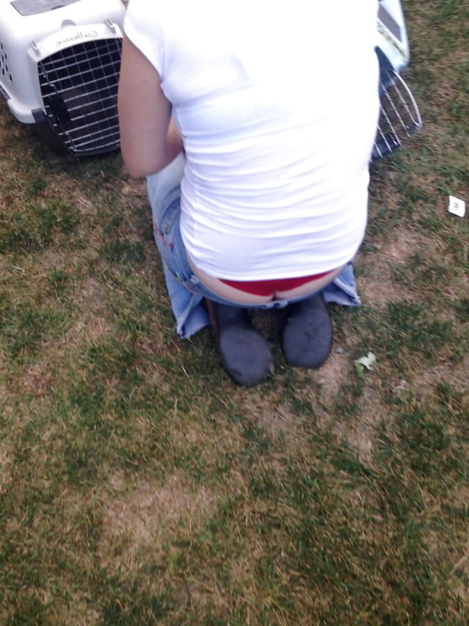 oups on voit ma petite culotte