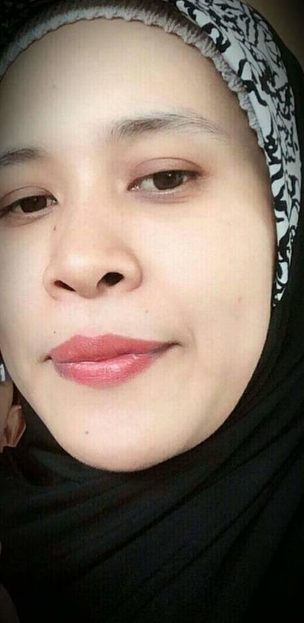 Ibu bertudung