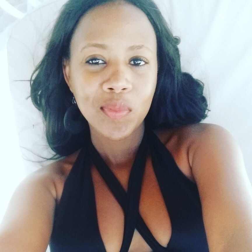 yokairy dominicana milf
