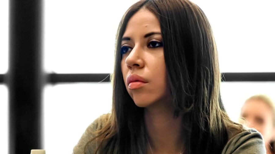 Dalia Dippolito - Yes or No, If Yes, Condom or Bareback?