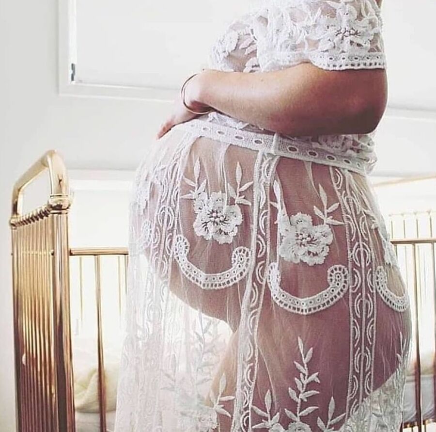 Pregnant women are sexy