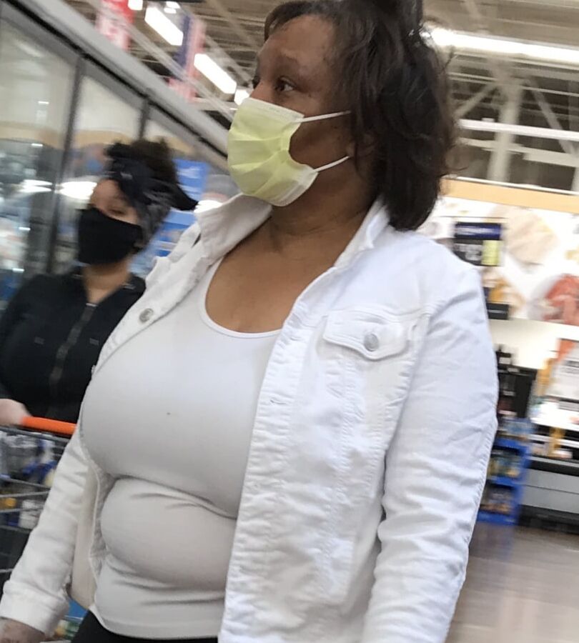 Shopping for tits