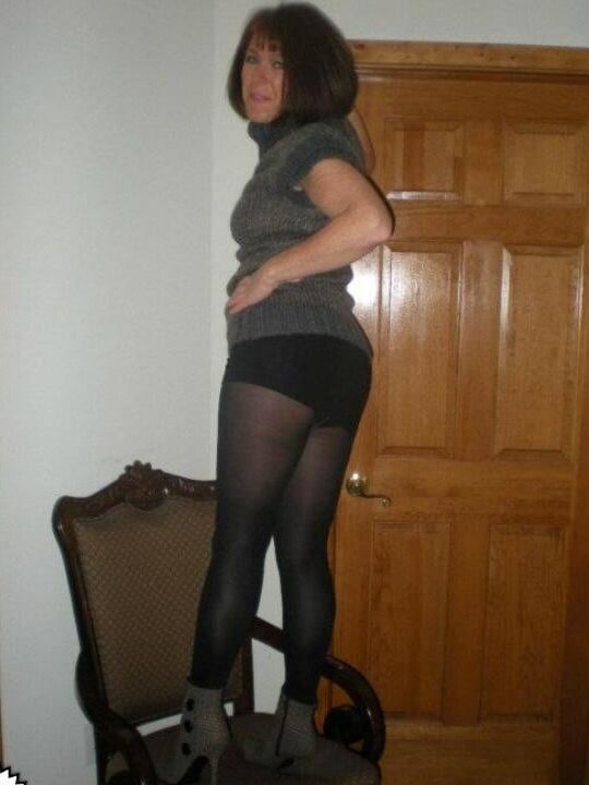 American Pantyhose Mature