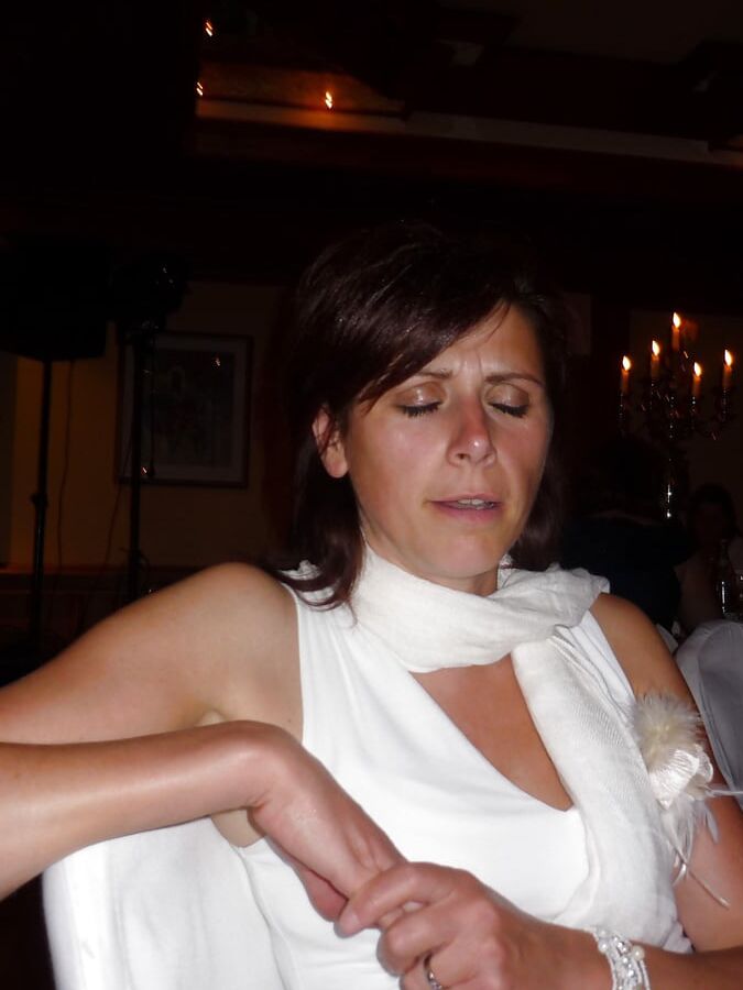brunette top ms IV