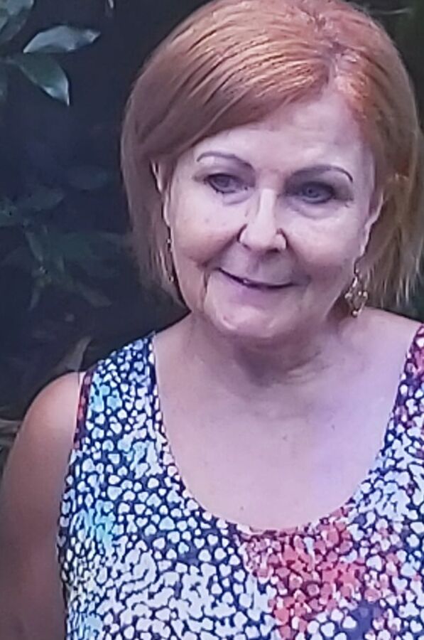 Wanking to ginger mature