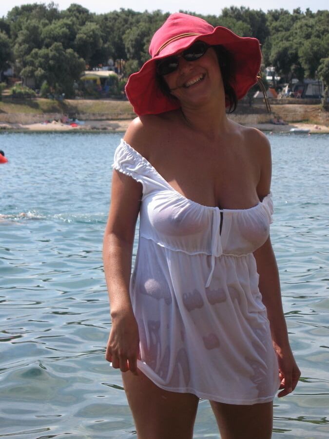 Naughty MILFS