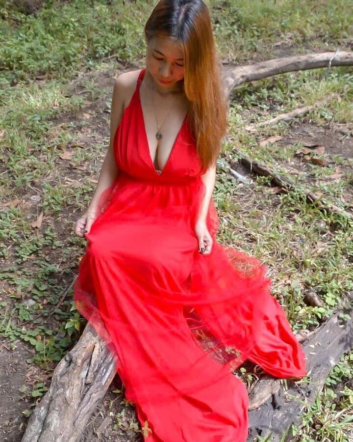 Busty Pinay