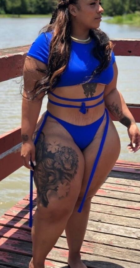 Thick V