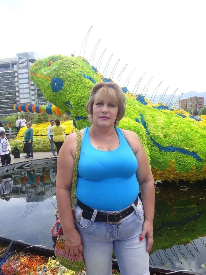 Clothed Mature - Big Boobs