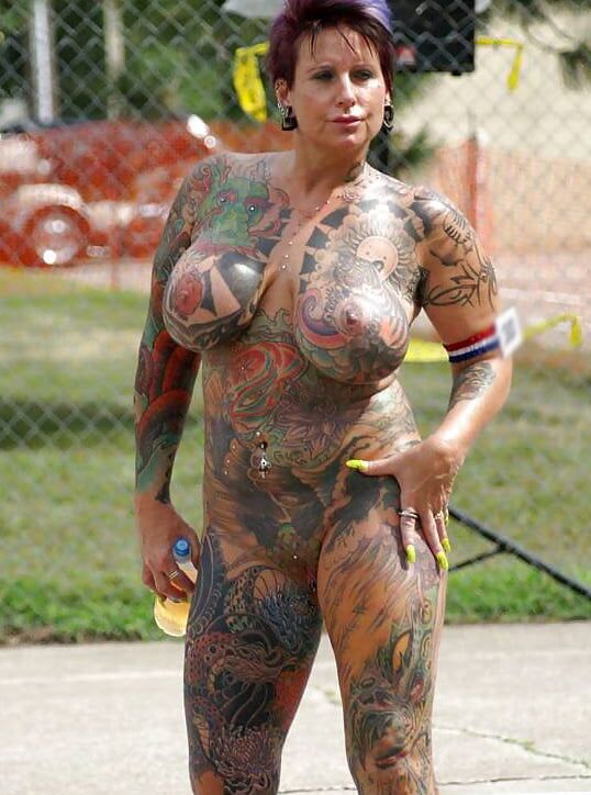 SEXY MATURE