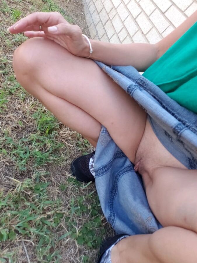 Upskirt no Panties