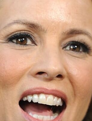 MARIA BELLO