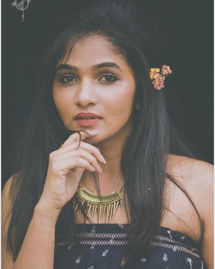 Divya(give hot comments and cum tribute on my yummy sexy )