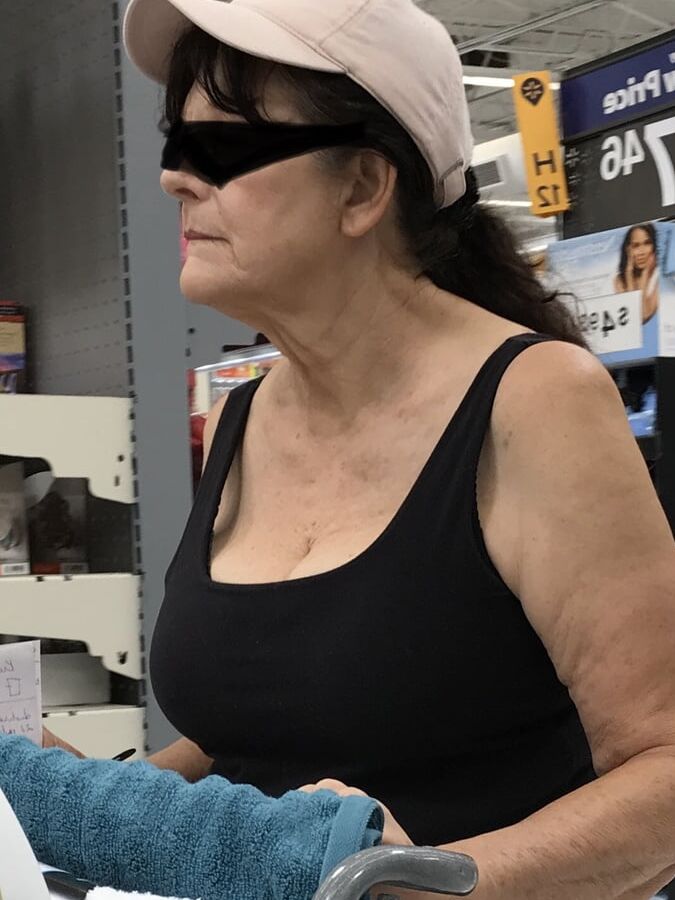 Shopping for tits