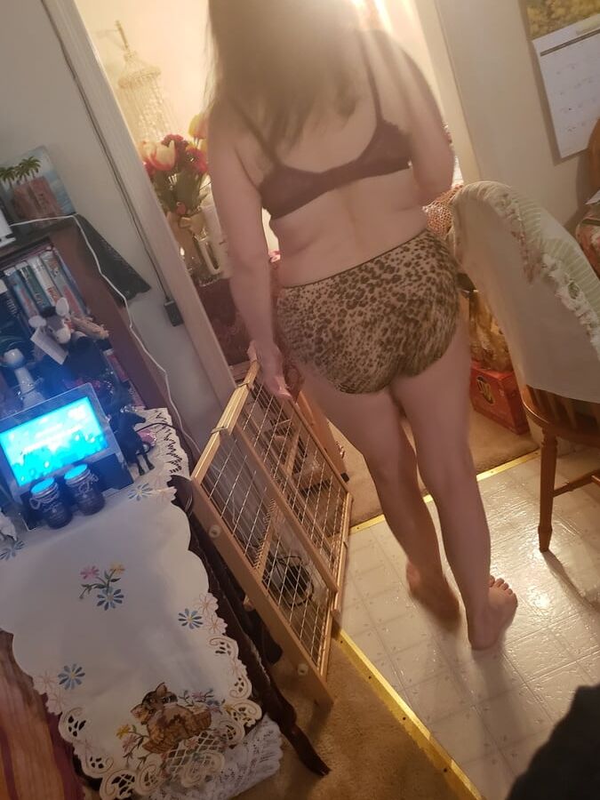 Slut wife needs cock