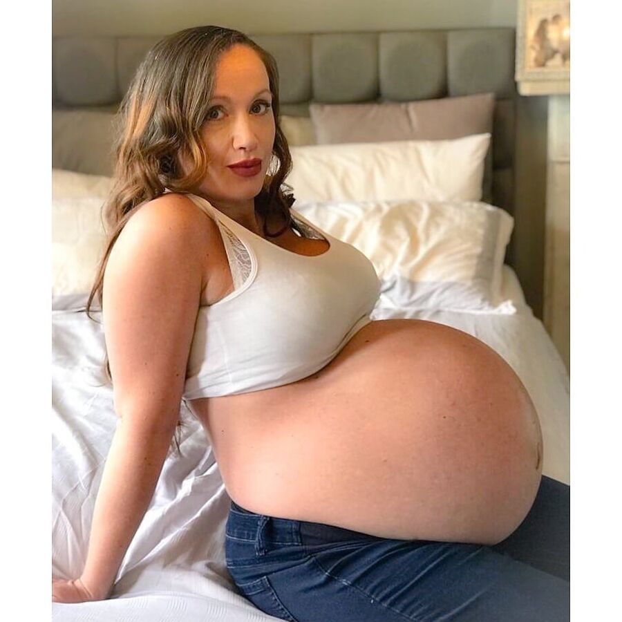 Pregnant women are sexy