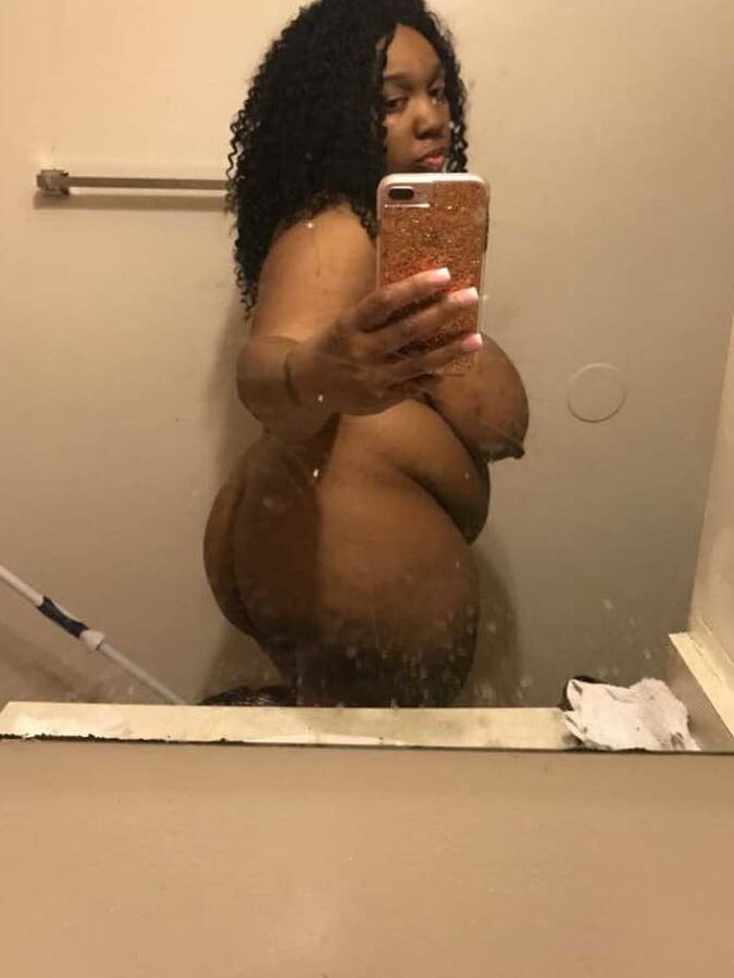 Black Series : From MILF to GILF with Matures in between