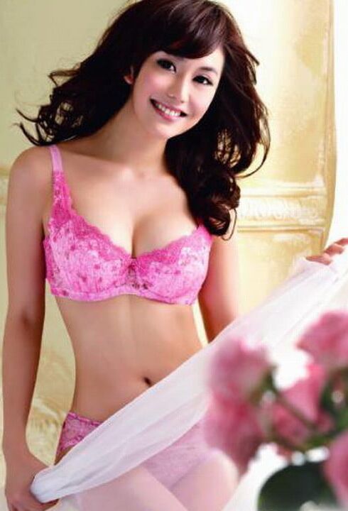 Asian smiling beauties