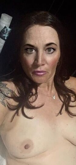Mature Milf from Watford