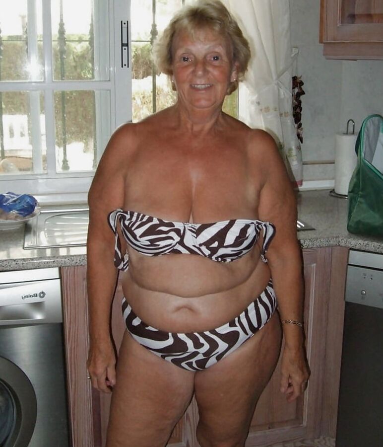 Grandma (coroa gostosa)