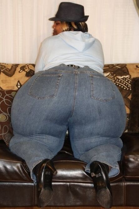 Thund Azz