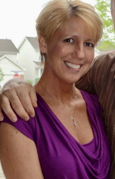 Gorgeous Blonde Milf Housewife from Missouri