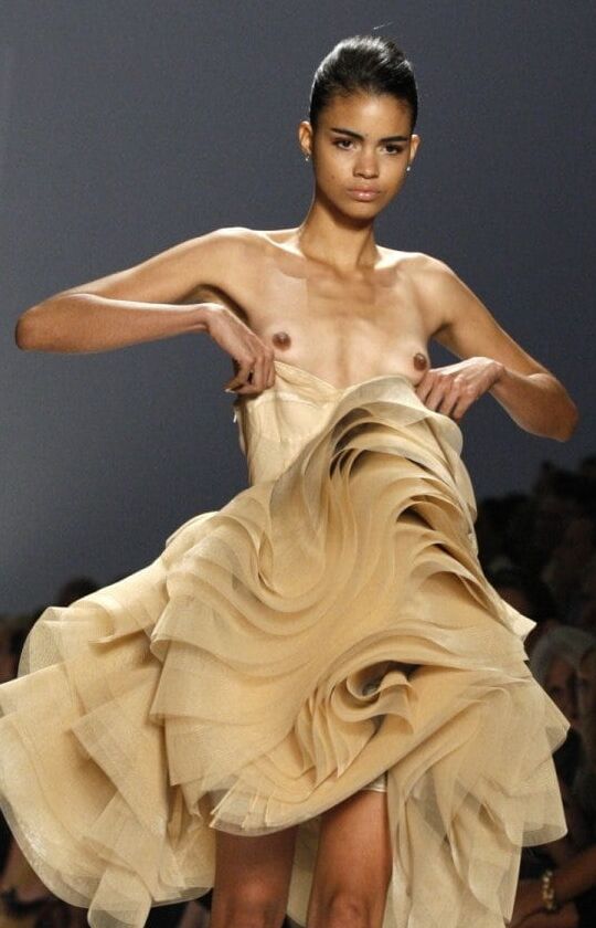 Models Haute Couture Part