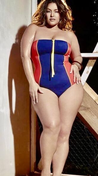 Big boobs and curves...FUCK YEAH