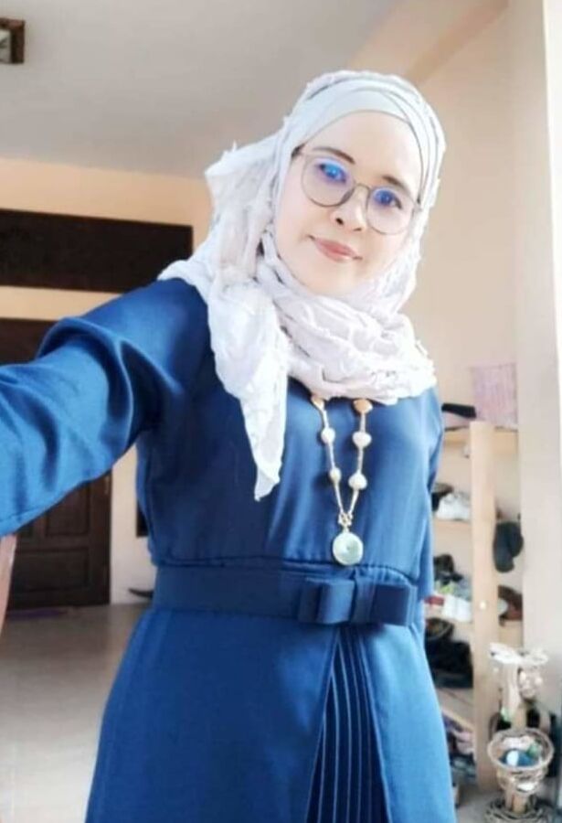 Ibu bertudung