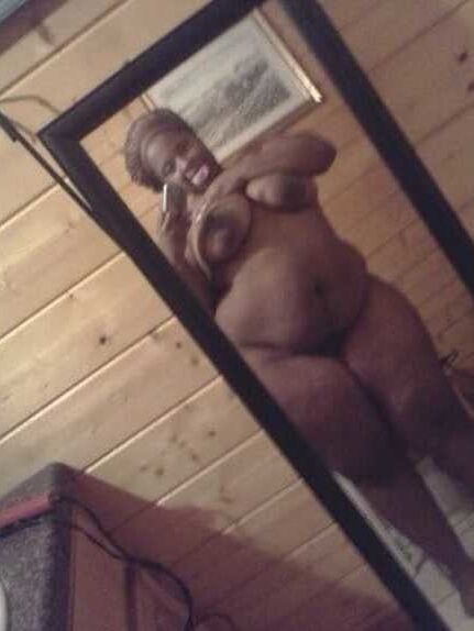 Black Series : From MILF to GILF with Matures in between