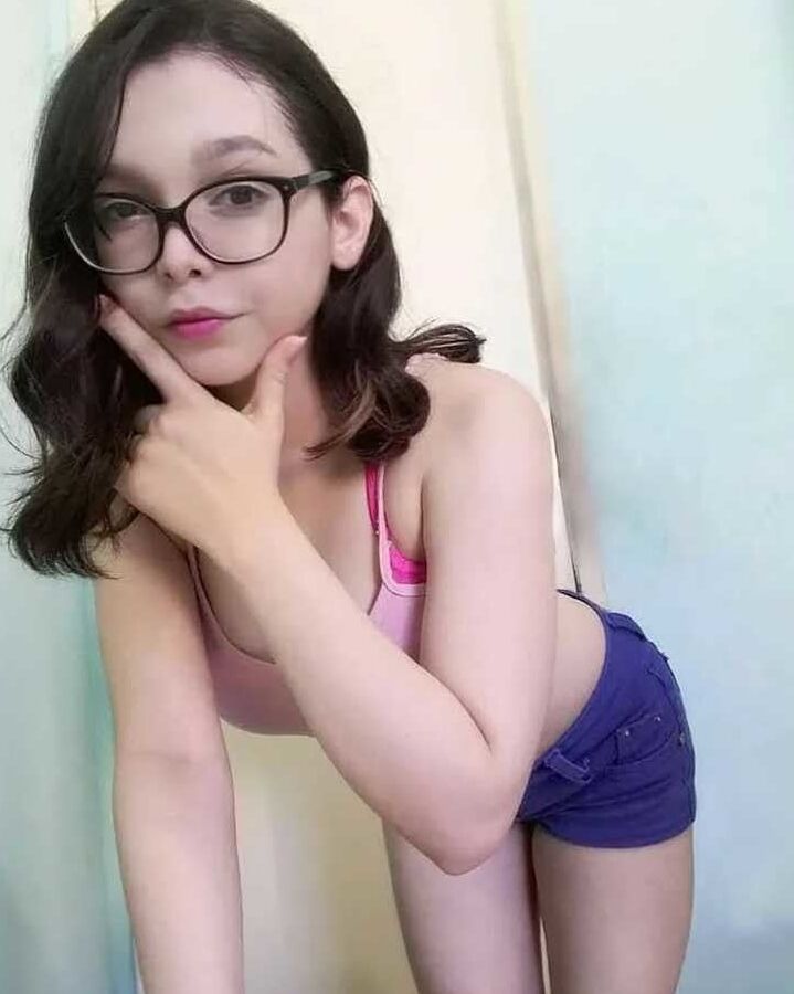 Eveh Puta novinha aninhos