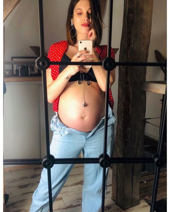 Pregnant women are sexy