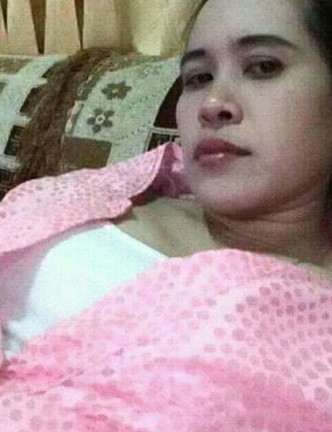 Ibu bertudung