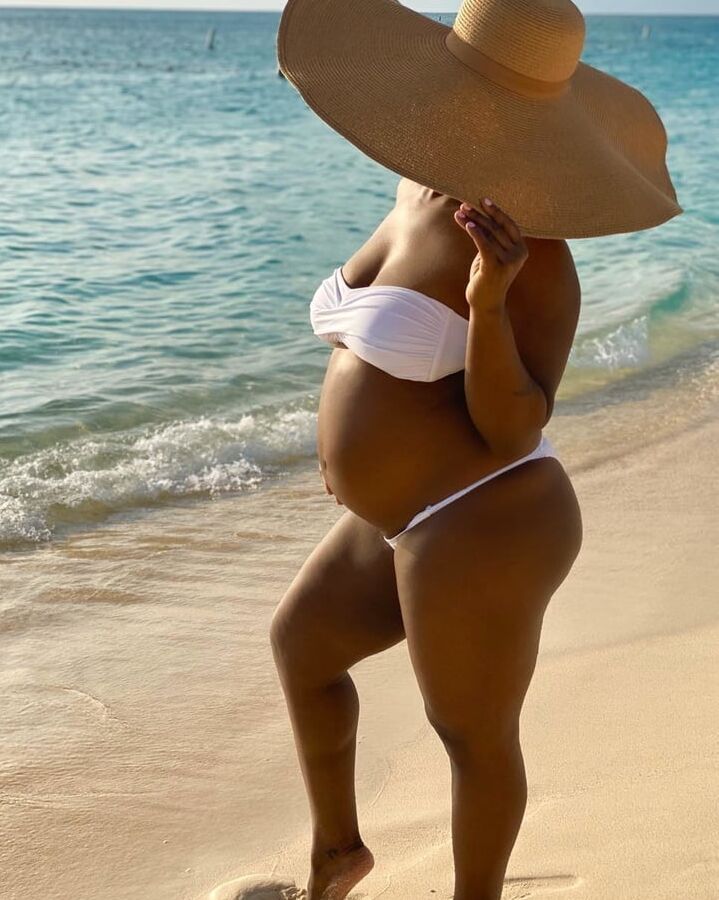 Pregnant women are sexy