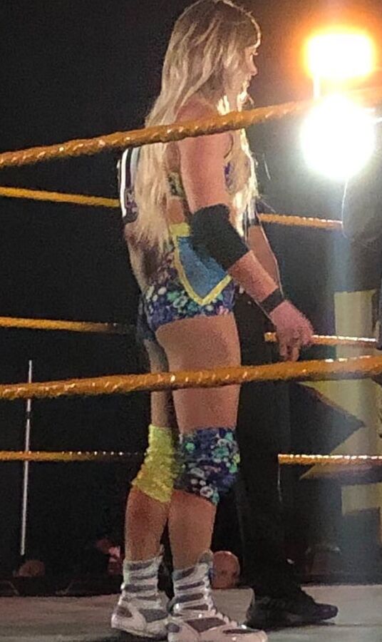 Candice LeRae Ass